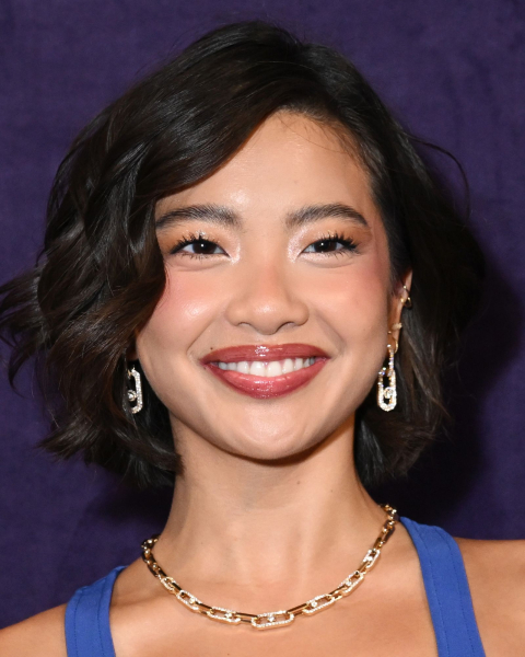 Stephanie Hui with tinsel lids on the red carpet